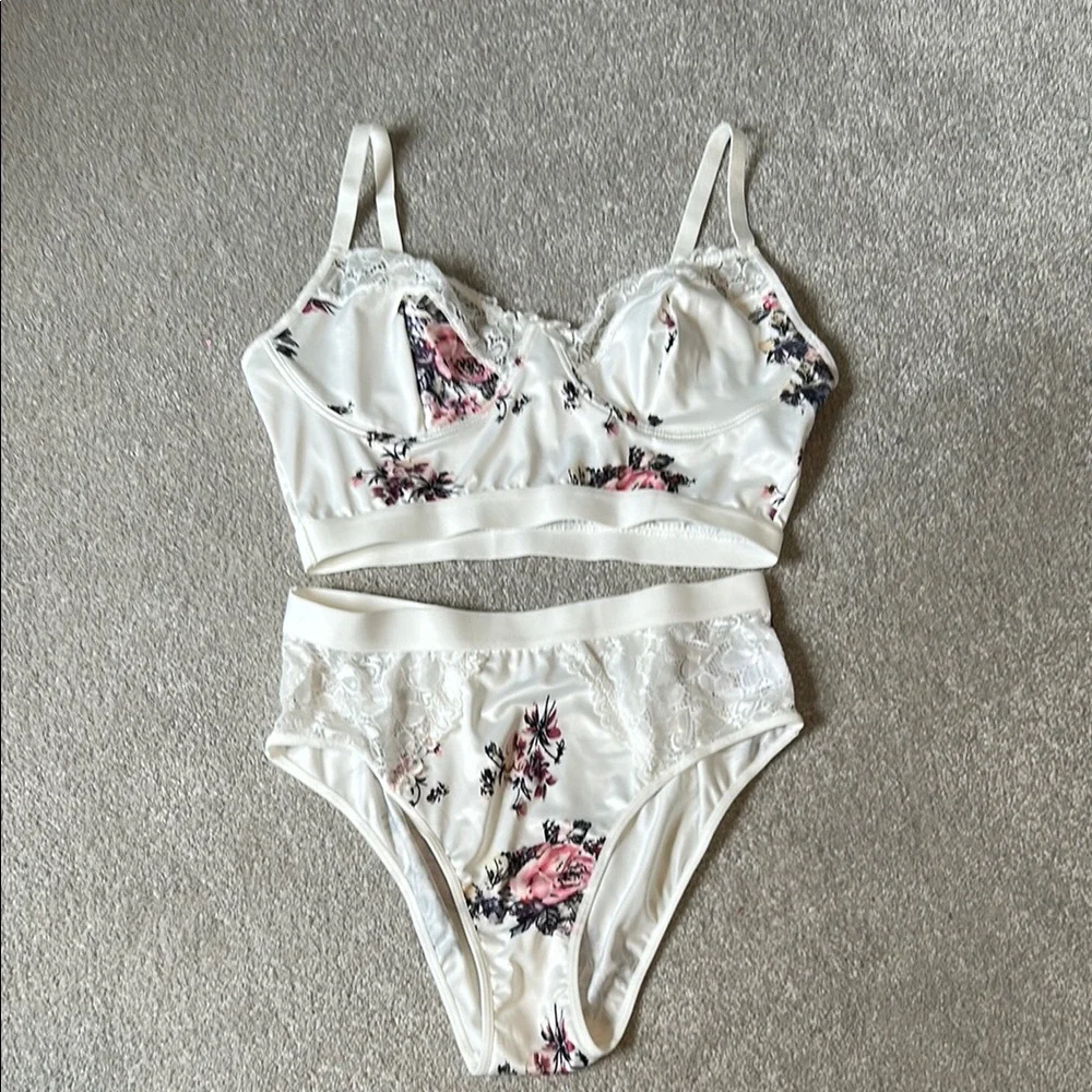 🔥🆕🔥Floral Lace Women's Intimate Set - Picture 1 of 3
